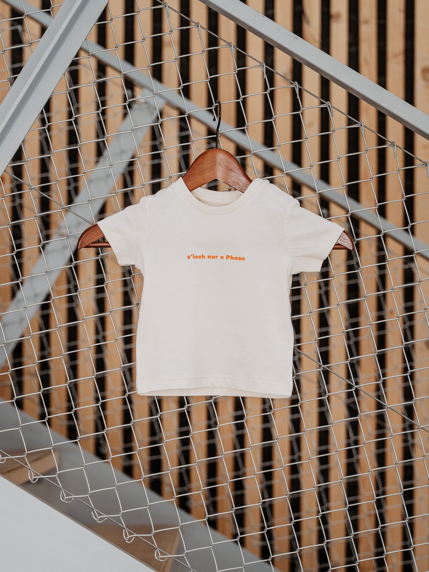 Kids Shirt "s'isch nur e Phase"
