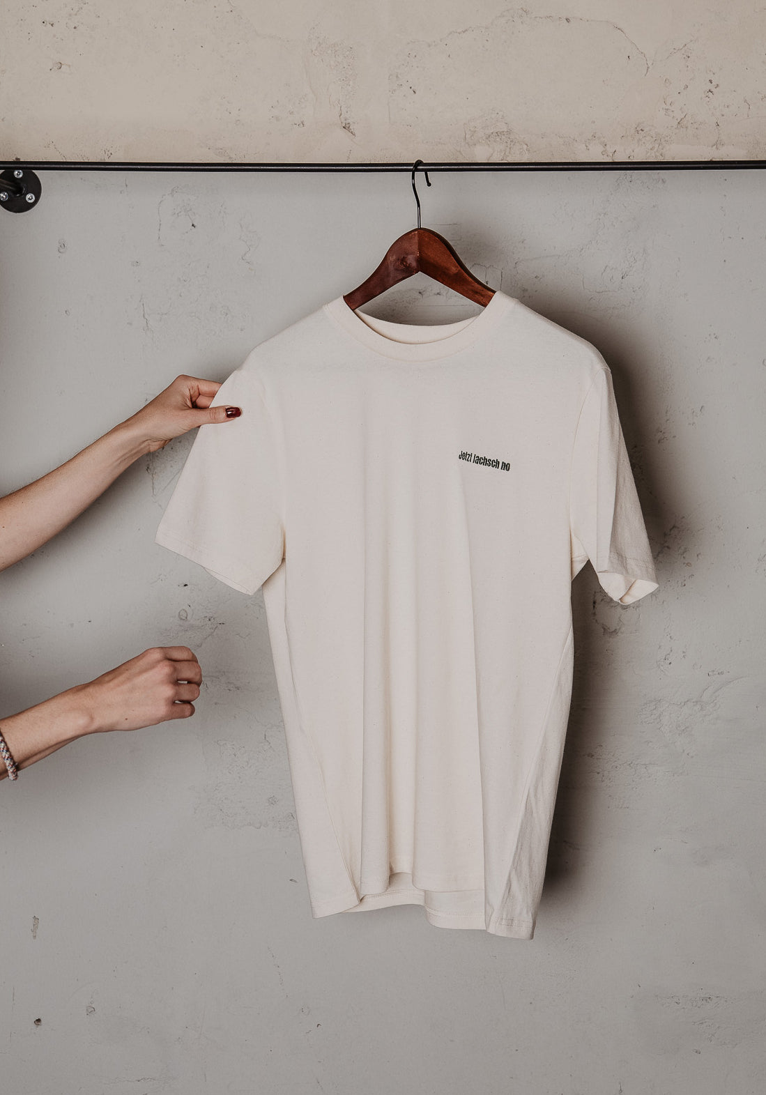 T-Shirt "Jetzt lachsch no"